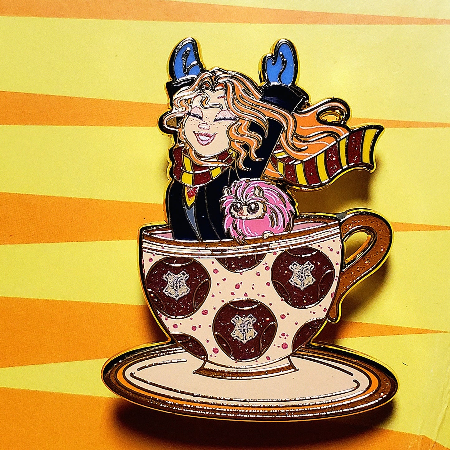 Sporty Girl Cup Pin OE & LE