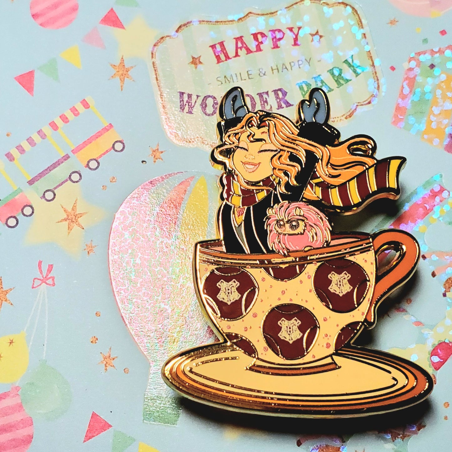 Sporty Girl Cup Pin OE