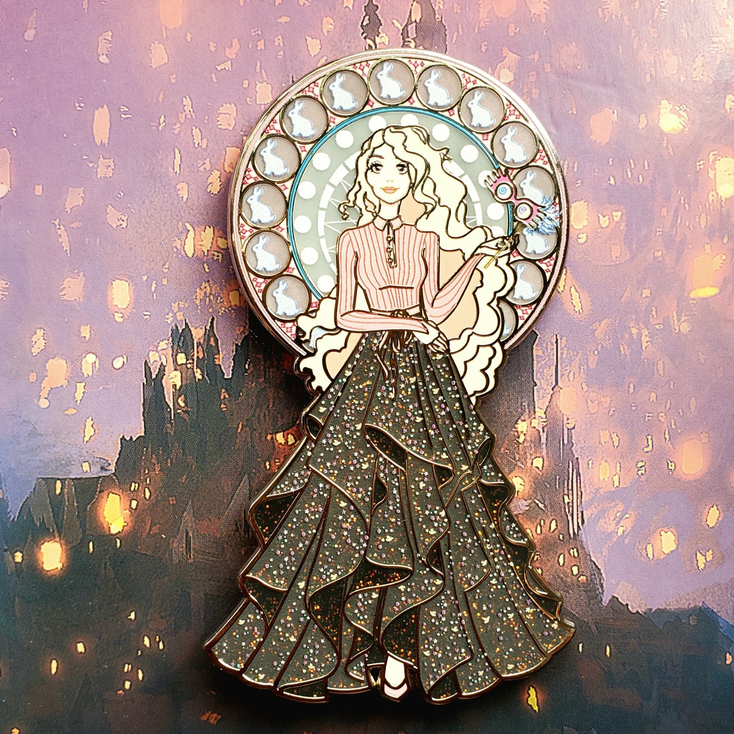 Weird Girl Nouveau Pin LE 50