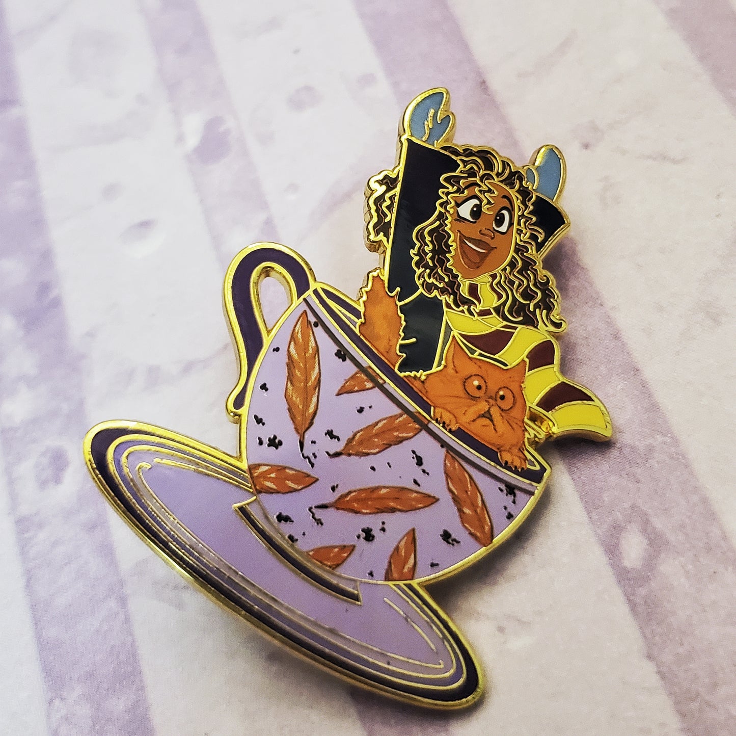 Smart Girl Cup Pin OE