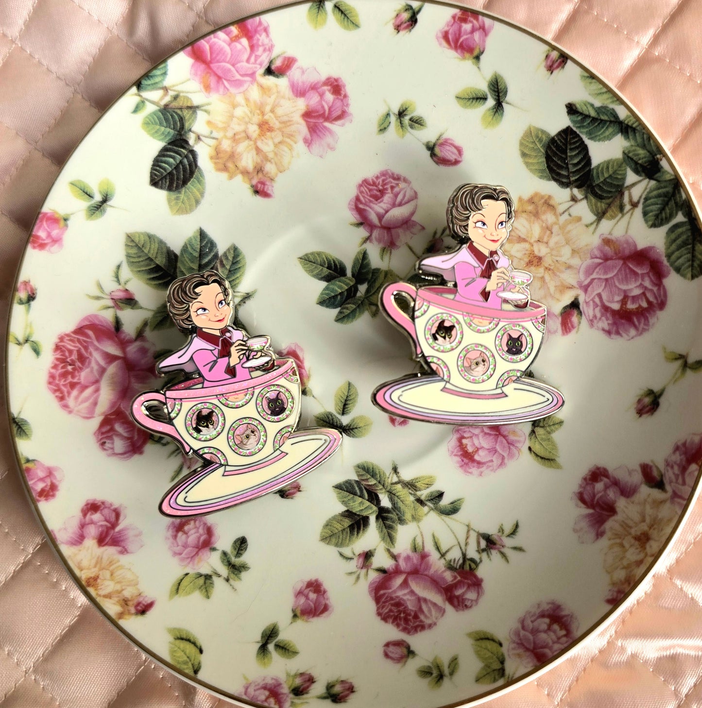 Cat Lady Teacup OE (LE 75)